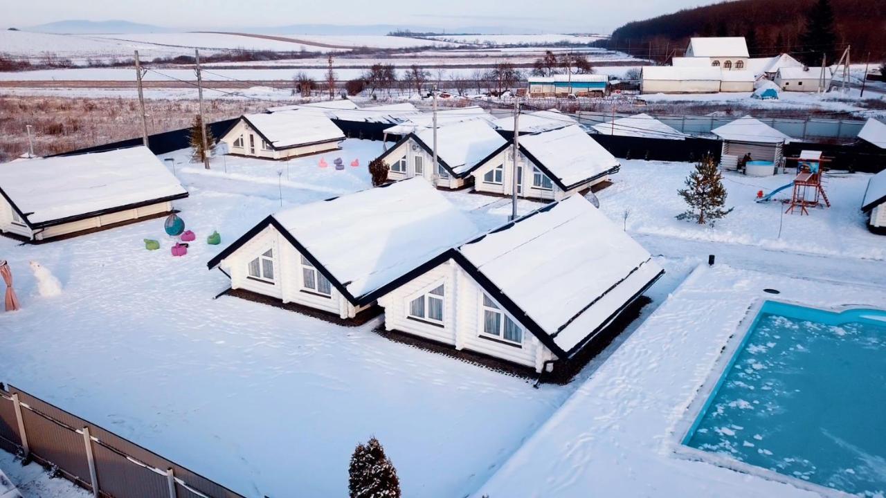 Canada Berehove  Luaran gambar